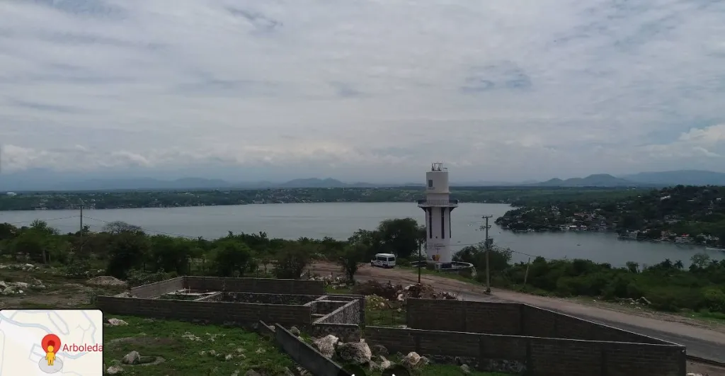 Terrenos en Arboleda del Lago ( Tequesquitengo )